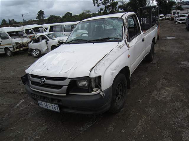 salvage cars toyota hilux #3