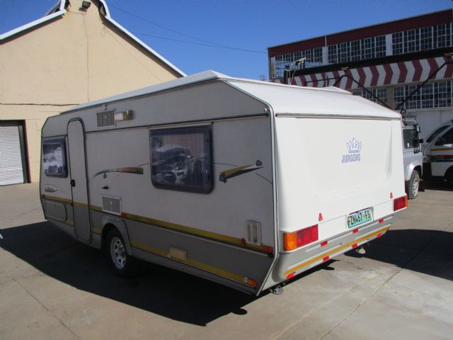 2001 JURGENS CARAVAN CARAVAN