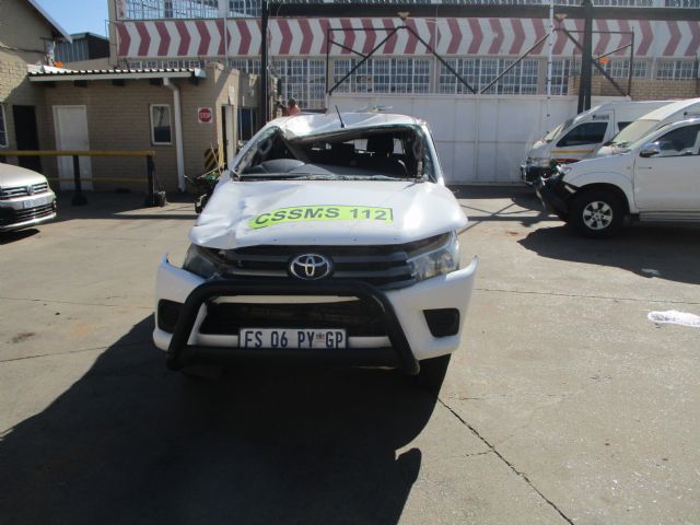 2017 TOYOTA HILUX 2.4 GD6 4X2 SRX
